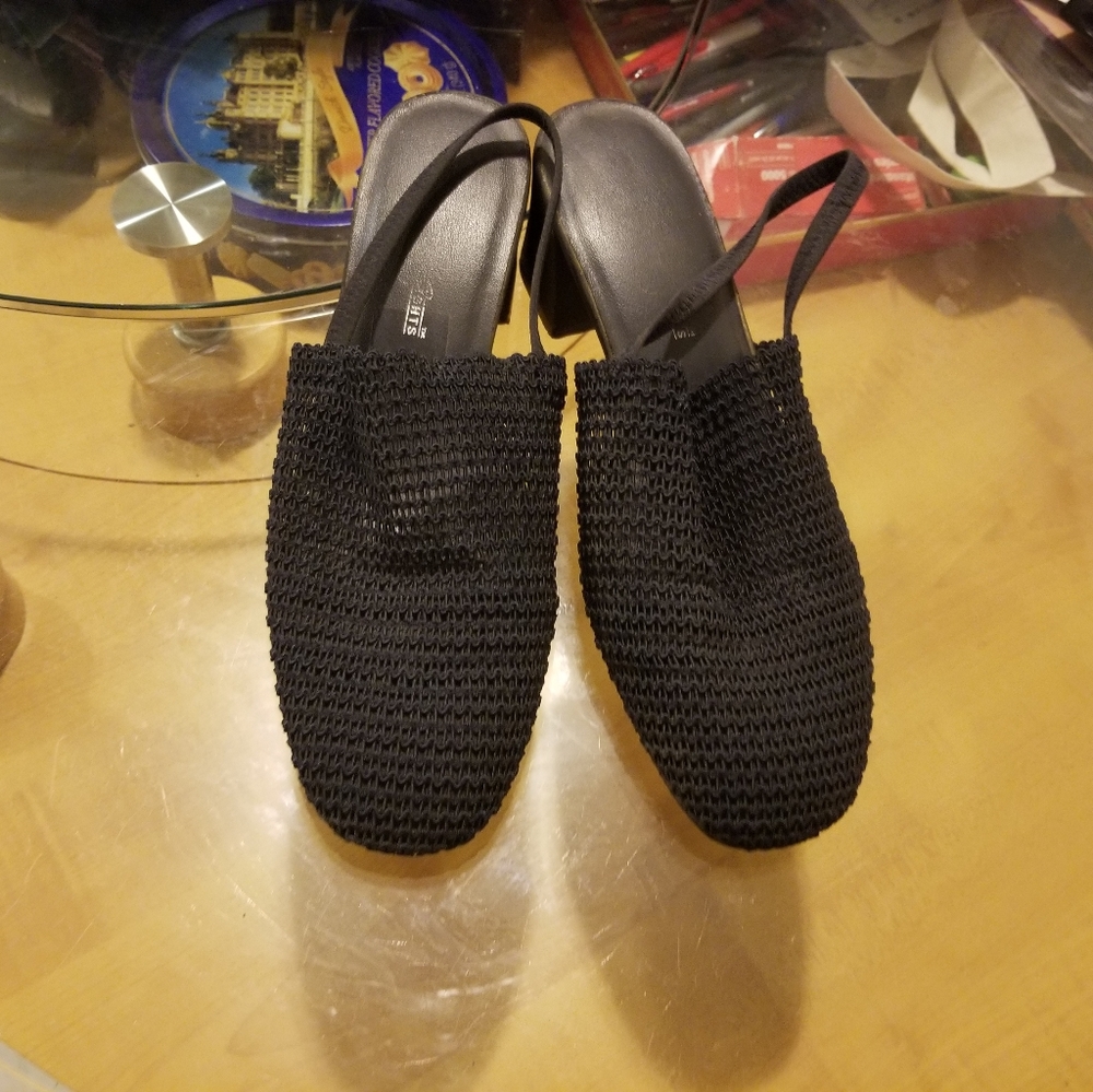 Shoes - Picture 3 of 3